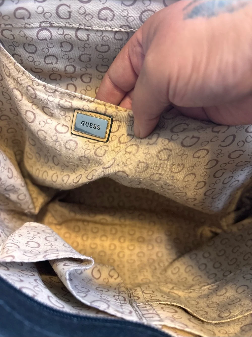 GUESS Black Logo-Print Tote with Tag Charm
